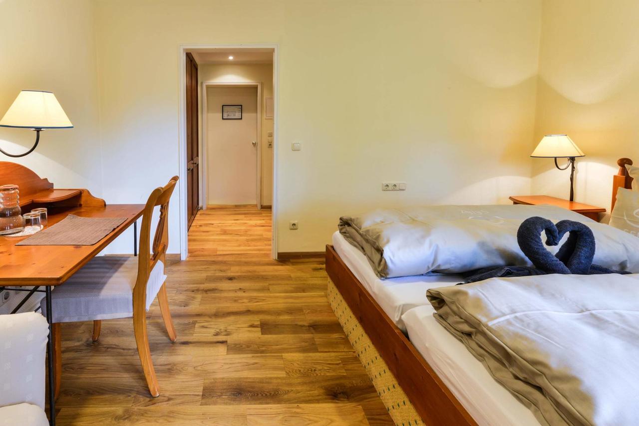 Seinz Wisdom Resort - Bio-Hotel Vegan-Vegetarisch Bad Kohlgrub Exterior photo