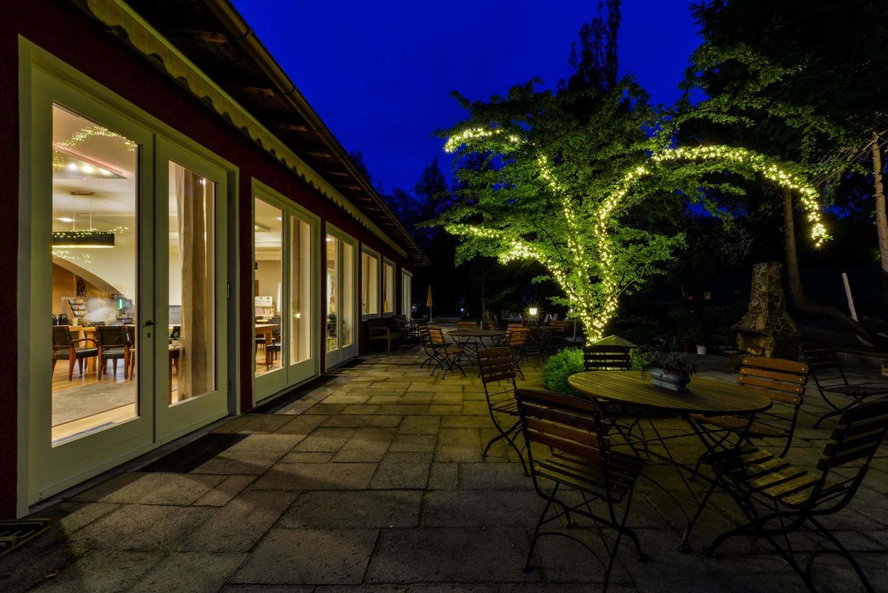 Seinz Wisdom Resort - Bio-Hotel Vegan-Vegetarisch Bad Kohlgrub Exterior photo